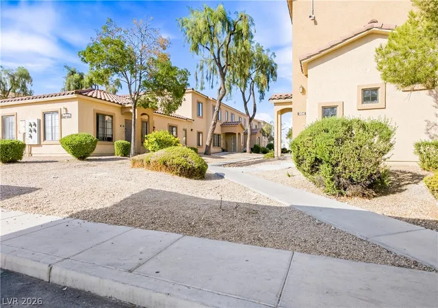2151-hussium-hills-st-104-las-vegas-nv-89108/hzid_1974903d