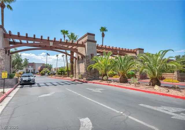 5140-indian-river-dr-306-las-vegas-nv-89103/hzid_0fdab3f7