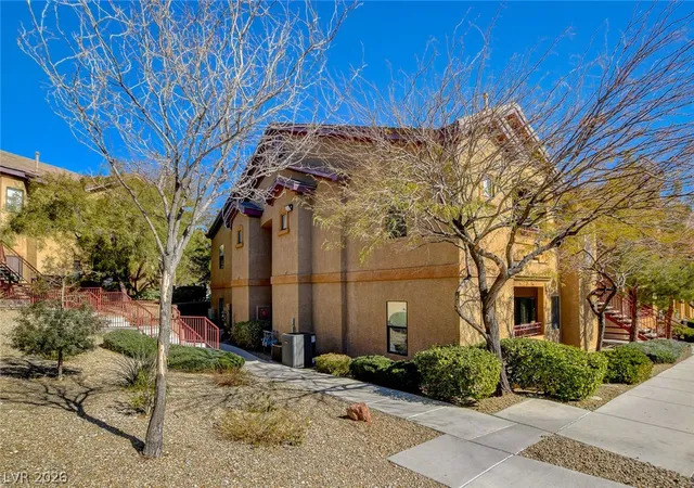 8250-n-grand-cyn-dr-2093-las-vegas-nv-89166/hzid_a4e2ffcd