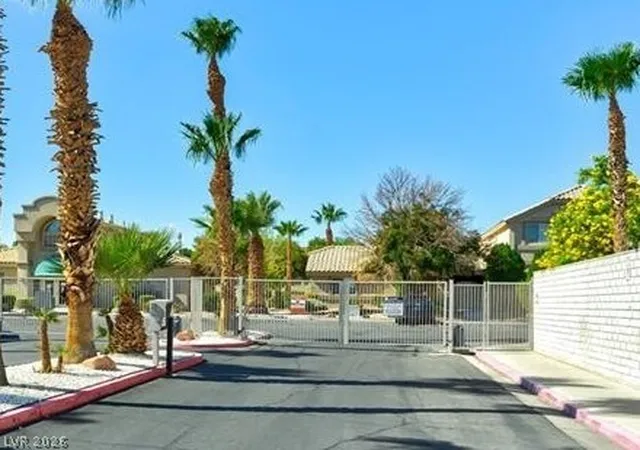 1401-n-michael-way-123-las-vegas-nv-89108/hzid_f39f964b
