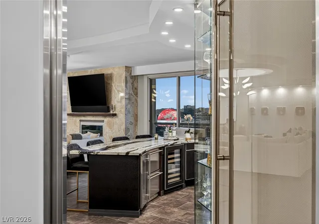 2747-paradise-rd-3101-las-vegas-nv-89109/hzid_3446091b