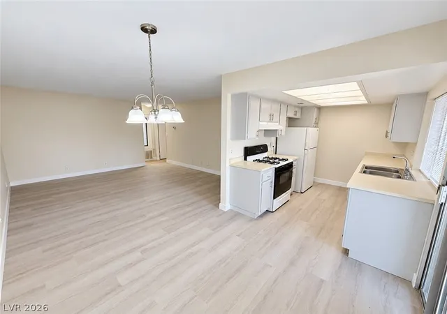 3120-s-eastern-ave-11-las-vegas-nv-89169/hzid_1b87d48d