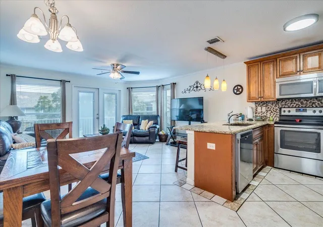 730-e-mather-st-l303-new-braunfels-tx-78130/hzid_e2fc54e5