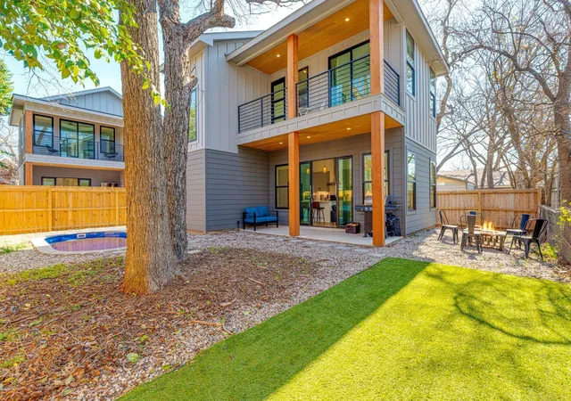 910-tillery-st-austin-tx-78702/hzid_2b54bed8
