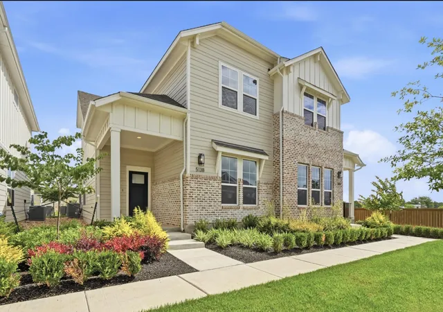 513-burlington-dr-b-buda-tx-78610/hzid_d3eb17a2