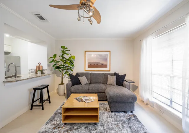 7920-rockwood-ln-216-austin-tx-78757/hzid_ca26c129