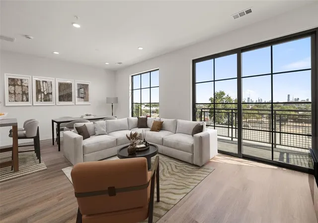 4315-s-congress-ave-332-austin-tx-78745/hzid_1ec4cd3f
