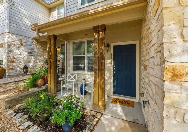 512-eberhart-ln-1905-austin-tx-78745/hzid_b1d13ae0