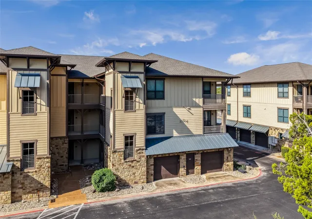 17804-maritime-point-dr-201-jonestown-tx-78645/hzid_40e1c262
