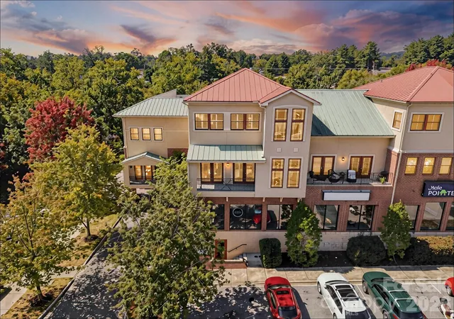 475-s-church-st-a-hendersonville-nc-28792/hzid_3324fc17