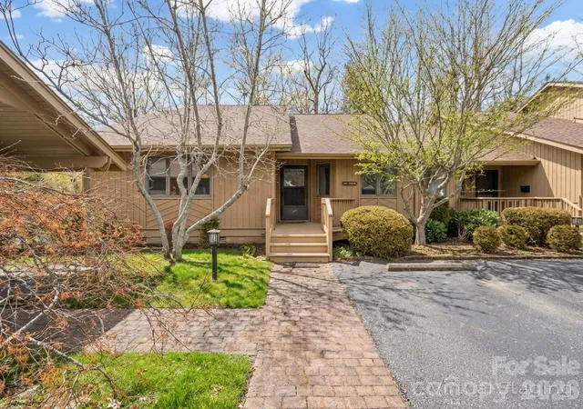 605-red-oak-dr-hendersonville-nc-28791/hzid_c89bf433