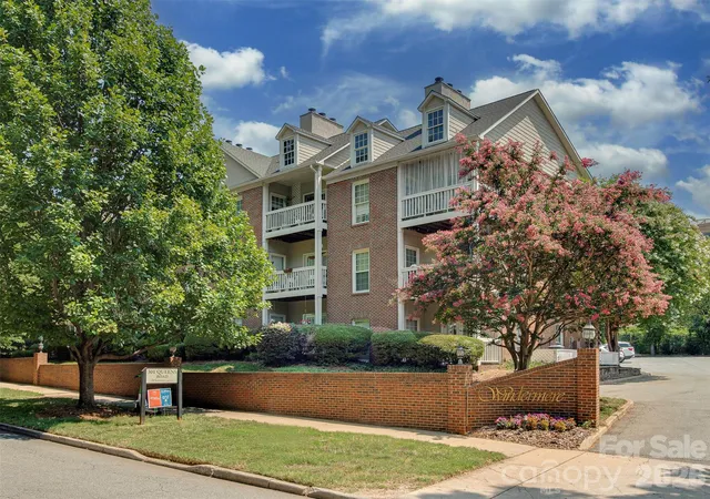 301-queens-rd-105-charlotte-nc-28204/hzid_12cf38ab