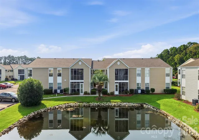 2187-clearwater-dr-a-myrtle-beach-sc-29575/hzid_4b384648