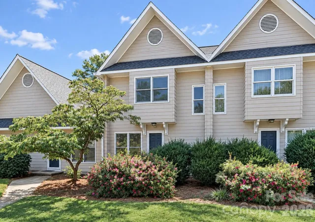205-s-academy-st-mooresville-nc-28115/hzid_bd0085a0