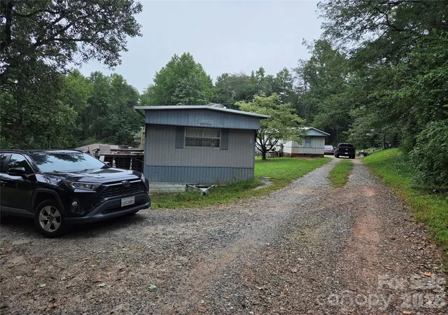2116-fox-mountain-rd-columbus-nc-28722/hzid_37bad5fb