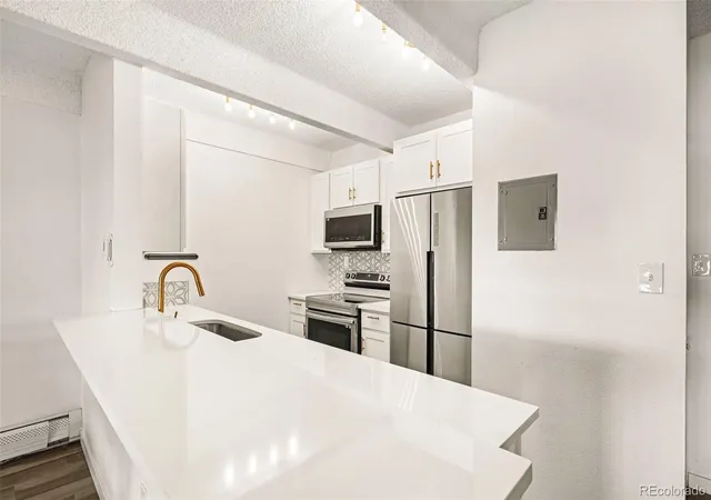 10650-e-tennessee-ave-108-aurora-co-80012/hzid_05ba95ab