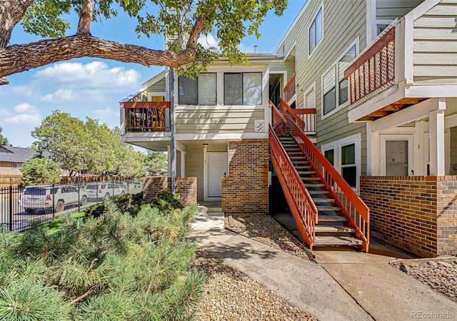 909-s-dawson-way-1-aurora-co-80012/hzid_b12c61de