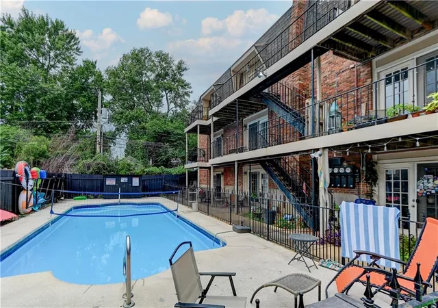 4038-clark-ave-kansas-city-mo-64111/hzid_39d3e618