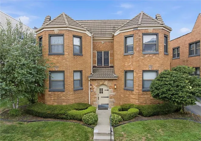 4514-broadway-blvd-2a-kansas-city-mo-64111/hzid_3c04fce9