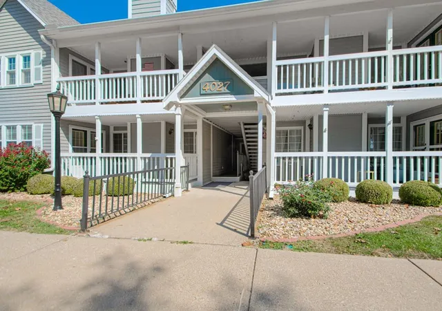 4027-s-crysler-ave-81-independence-mo-64055/hzid_022d2ae6