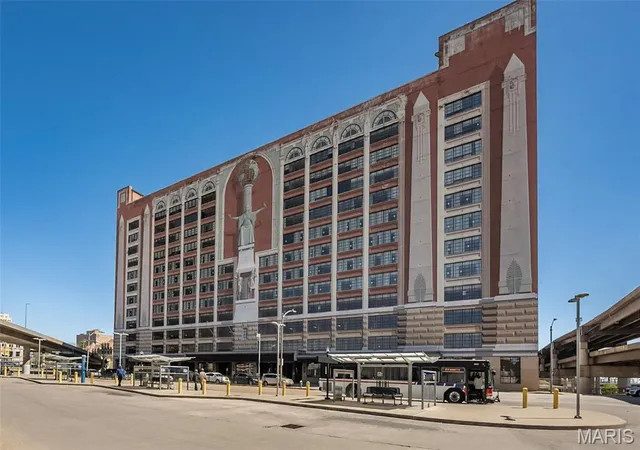 400-s-14th-st-1218-st-louis-mo-63103/hzid_978ab2cd