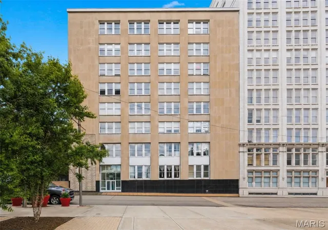1511-locust-st-805-saint-louis-mo-63103/hzid_a9351d51