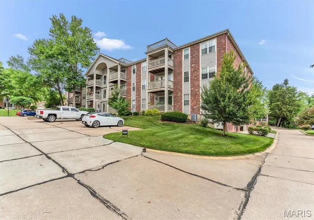5353-n-kenrick-parke-dr-205-st-louis-mo-63119/hzid_b34afdaa