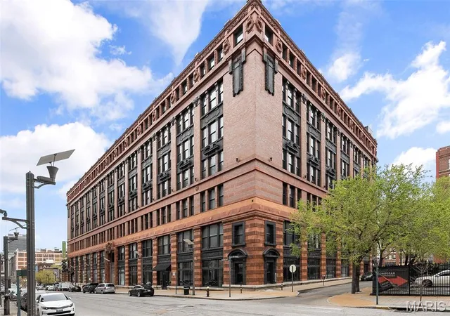 1520-washington-ave-r601-st-louis-mo-63103/hzid_7c97d15f