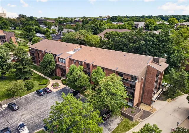 550-coeur-de-royale-dr-404-st-louis-mo-63141/hzid_0275f64c