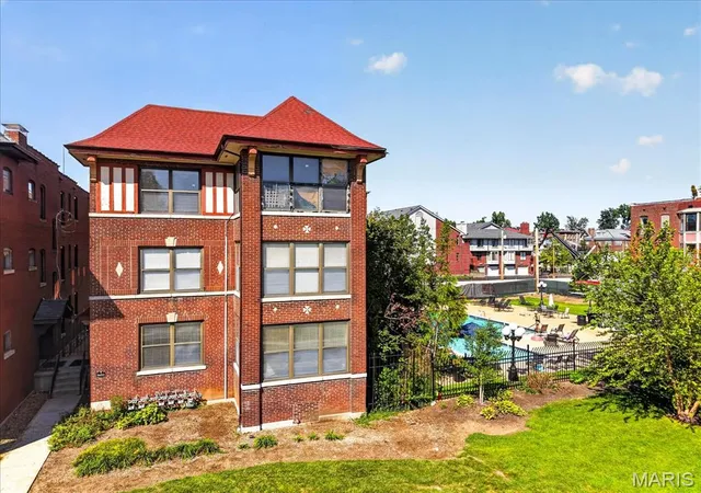 5653-waterman-blvd-1s-saint-louis-mo-63112/hzid_78af619a