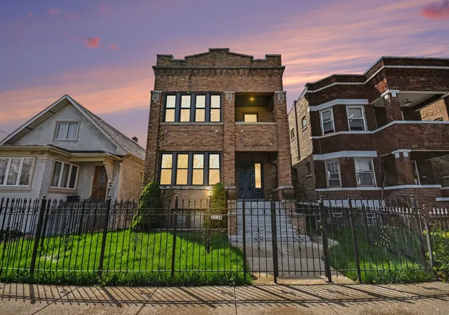 1216-n-mason-ave-chicago-il-60651/hzid_0113edc0