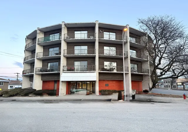3900-w-95th-street-305-evergreen-park-il-60805/hzid_89ecd7fd