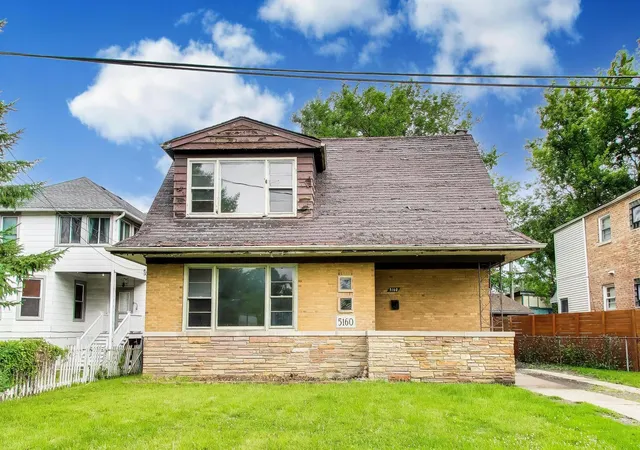 5160-w-sunnyside-ave-chicago-il-60630/hzid_254ce406