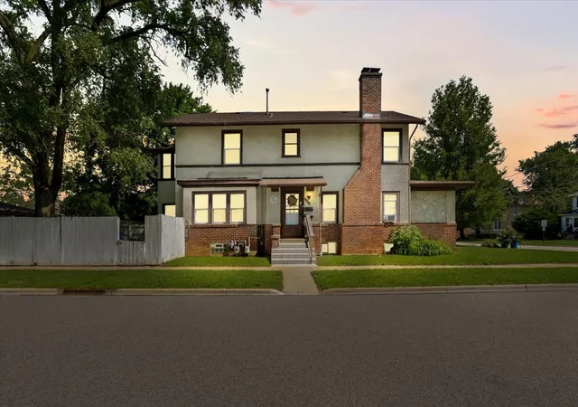 1102-north-ave-waukegan-il-60085/hzid_63e3ff57