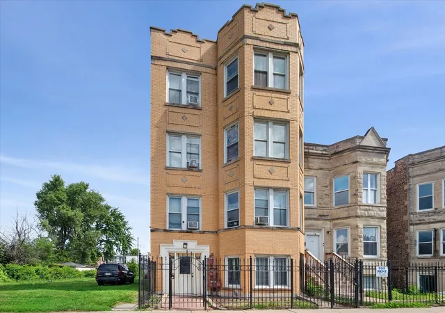 4430-w-congress-pkwy-chicago-il-60624/hzid_1fd4aba4