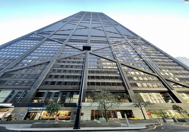 175-e-delaware-pl-5108-chicago-il-60611/hzid_031d6d81