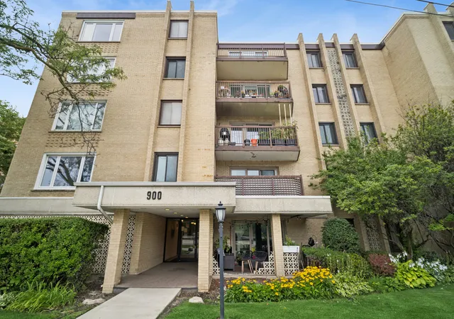 900-s-river-rd-4b-des-plaines-il-60016/hzid_8cc33266