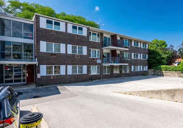 8712-skokie-blvd-1i-skokie-il-60077/hzid_b9be2e96