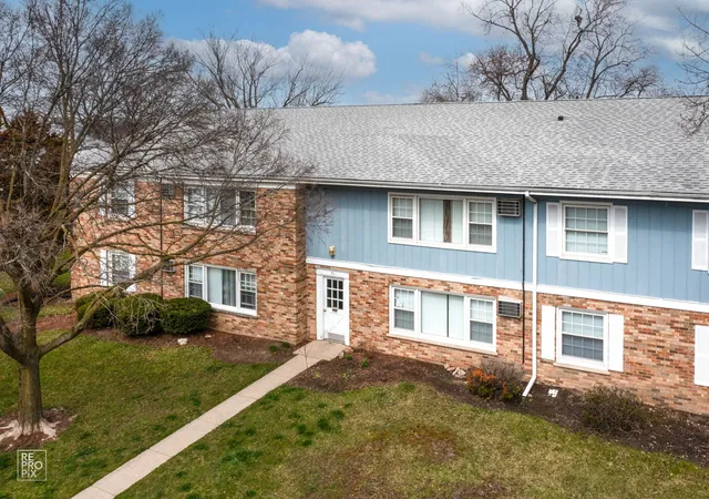 32-rocky-way-7-montgomery-il-60538/hzid_c6a3d2c4