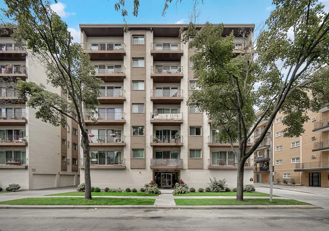 235-marengo-ave-3e-forest-park-il-60130/hzid_a7f63b07