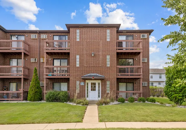 1110-cedar-st-3b-glendale-heights-il-60139/hzid_de6734e9