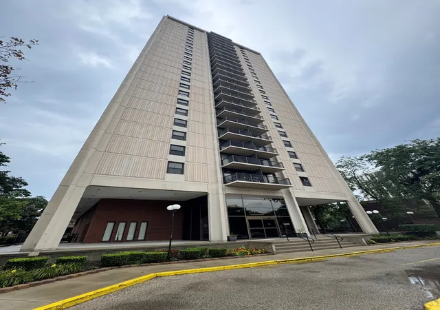 2605-s-indiana-ave-1507-chicago-il-60616/hzid_d30b57d5