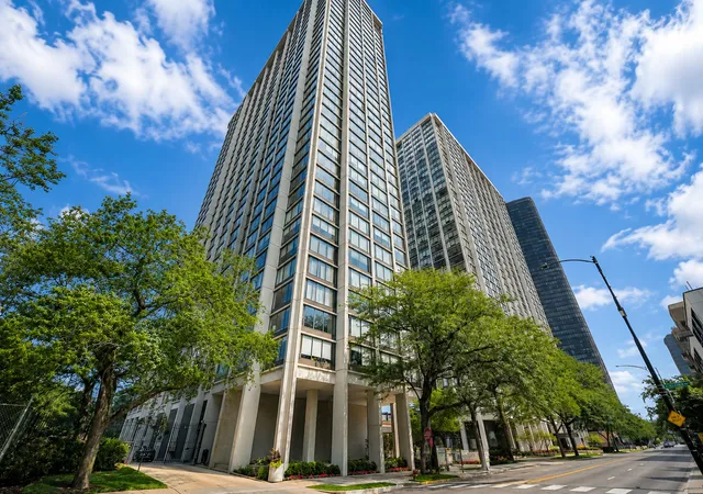 5455-n-sheridan-rd-1015-chicago-il-60640/hzid_44d69888