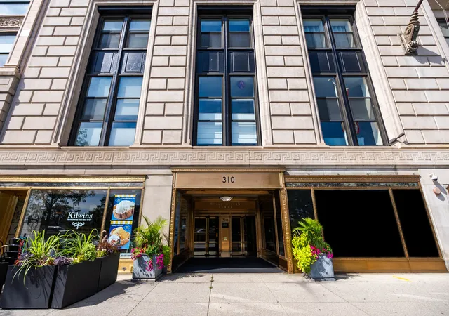 310-s-michigan-ave-1507-chicago-il-60604/hzid_19360bfc
