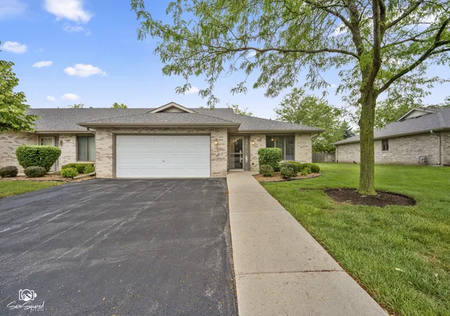 2417-par-four-ct-2417-joliet-il-60436/hzid_84dcf130