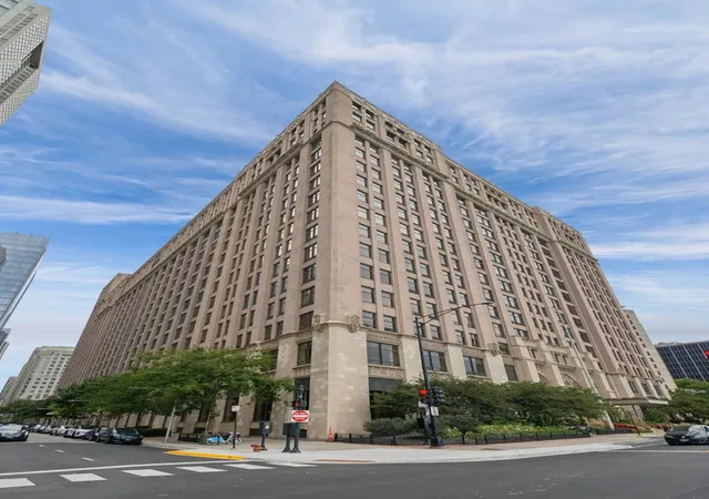 680-n-lake-shore-dr-317-chicago-il-60611/hzid_821d1a64