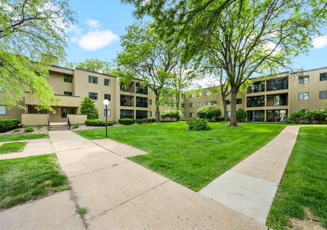 4101-parklawn-ave-201-minneapolis-mn-55435/hzid_aebb3ef8