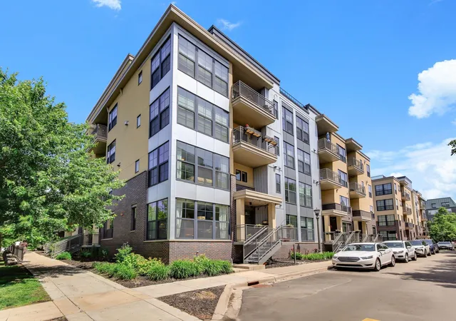 820-emerald-st-117-saint-paul-mn-55114/hzid_edbec5d8