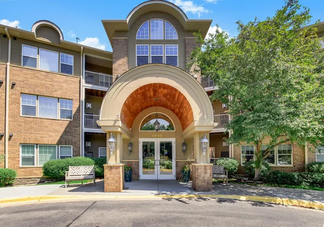 3800-85th-avenue-n-117-minneapolis-mn-55443/hzid_a63f2f69
