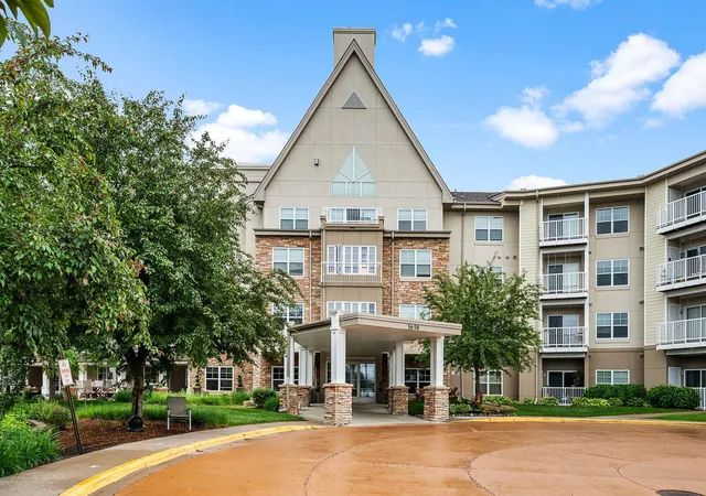 5650-boone-ave-n-120-minneapolis-mn-55428/hzid_3dda24bf